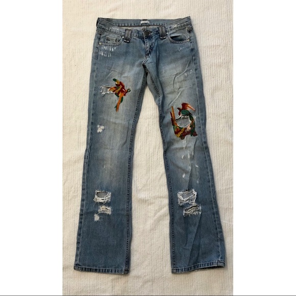 MotiviParrot Motif Distressed Jeans